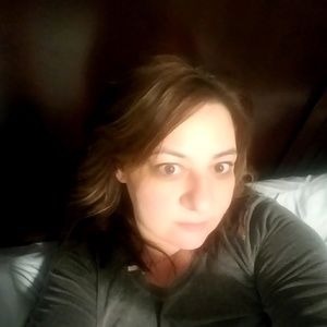 Meet your Posher, Eleni